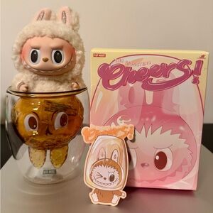 Pop mart THE MONSTERS CHEERS! DOUBLE WALLED GLASS SET Warm heart labubu cup